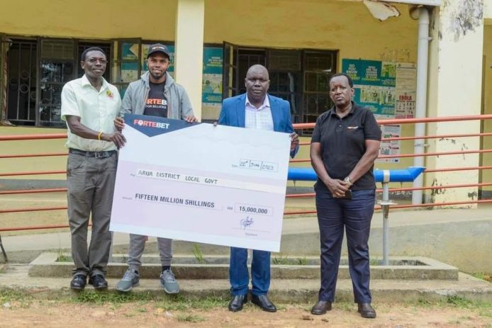 Fortebet donates Shs35M to the health sector